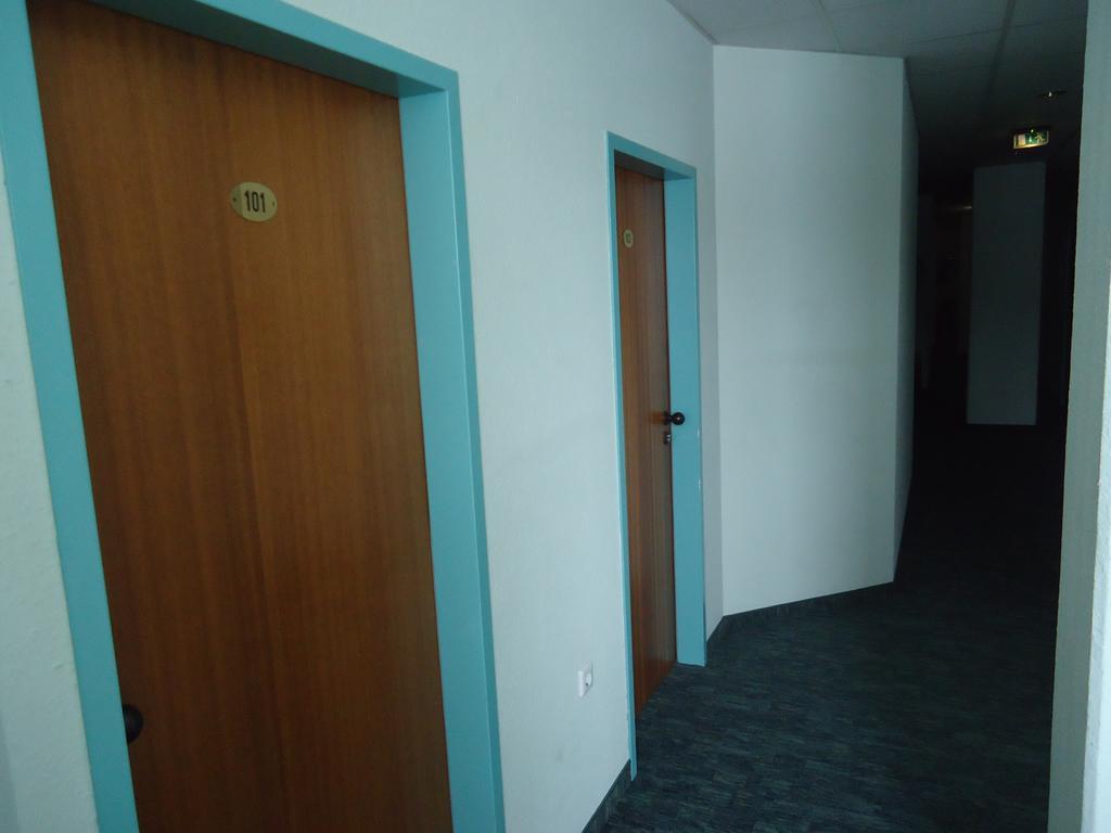 Enjoyhotel Garni Korntal Stuttgart B&B Exterior photo